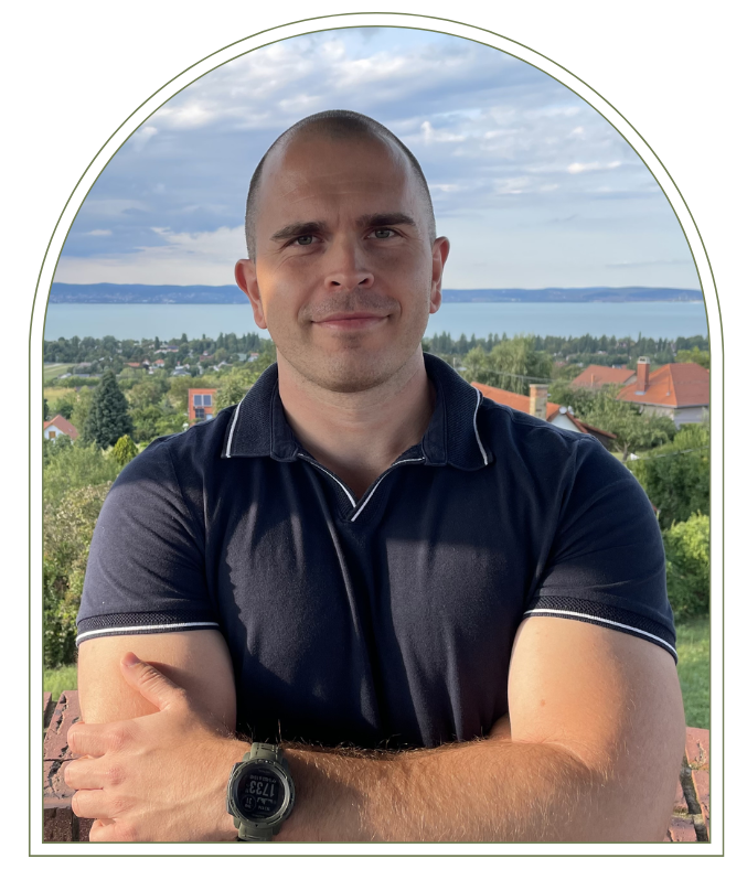 Répási Dávid elsősegély tanfolyam oktató.